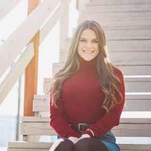 Meet your Posher, Emma